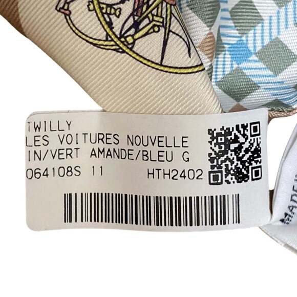 HERMES Blue Silk Scarf - Picture 9 of 13